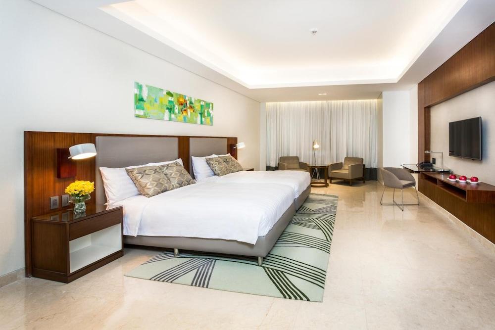 Richmonde Hotel Iloilo Extérieur photo