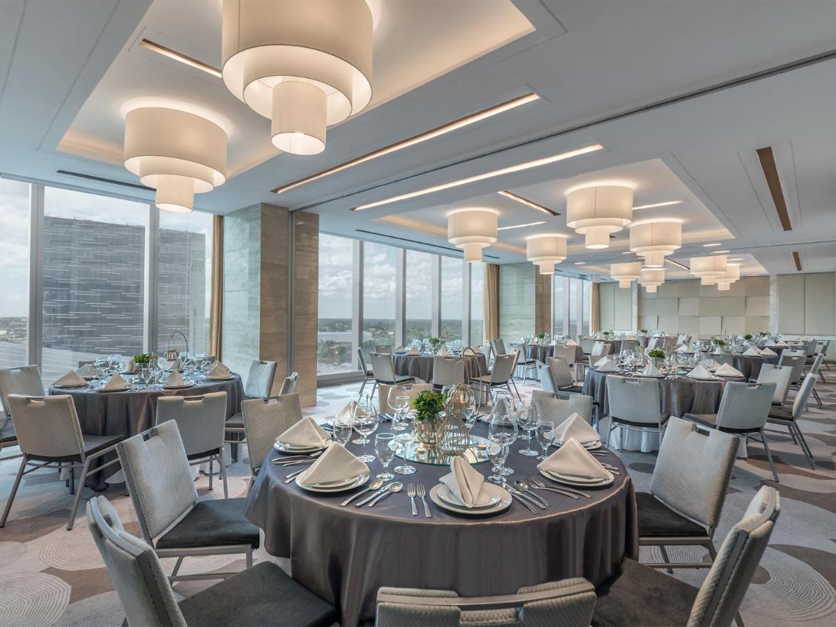 Richmonde Hotel Iloilo Extérieur photo