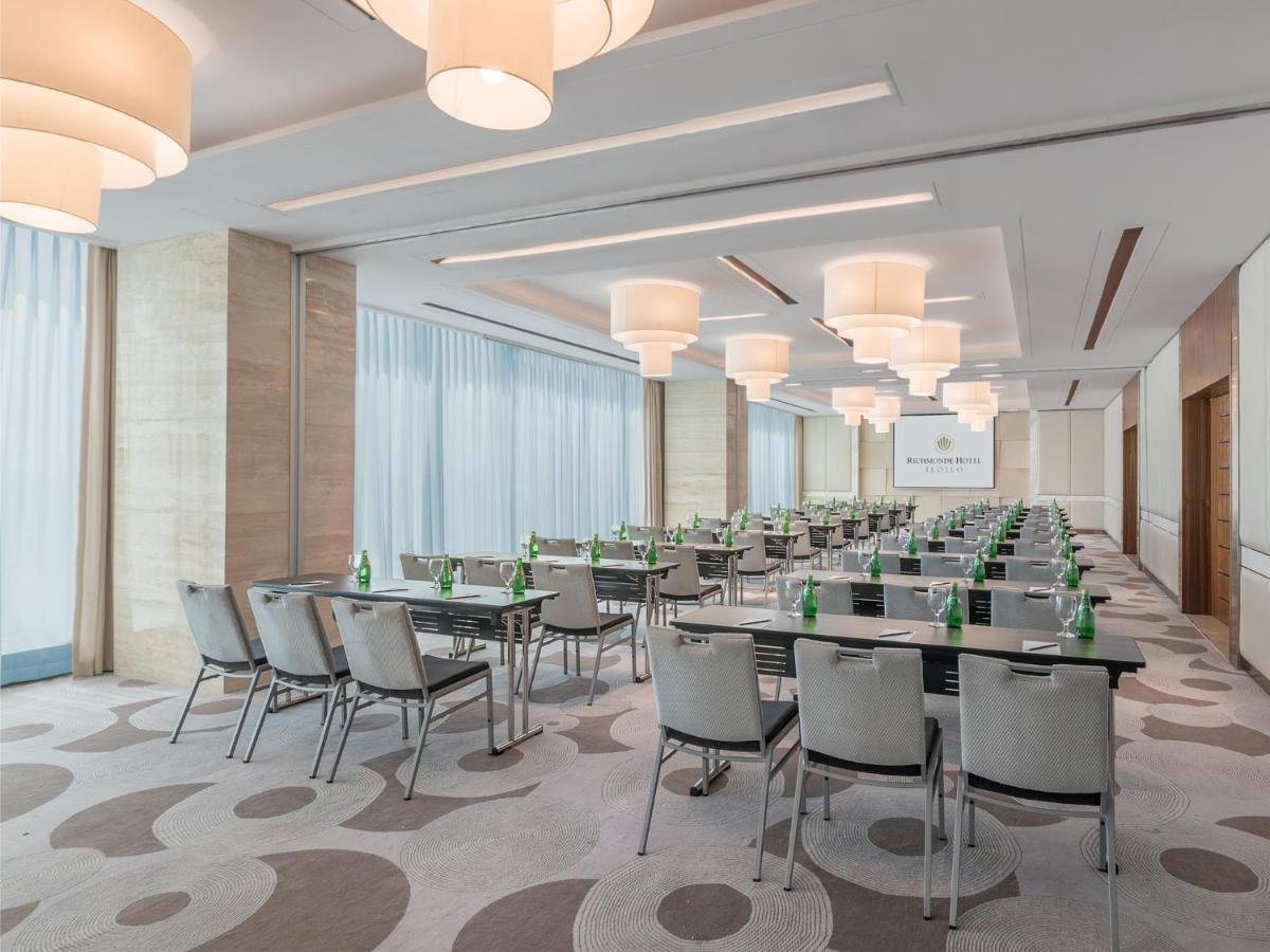 Richmonde Hotel Iloilo Extérieur photo